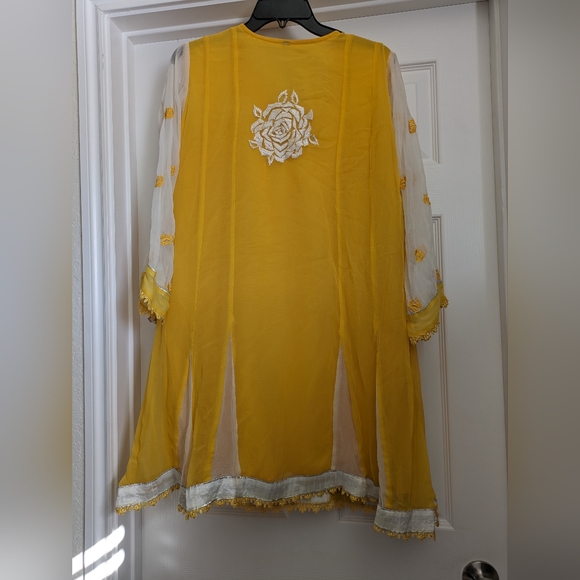 Purchase from India size 44 tunic mustard color - Picture 2 of 4